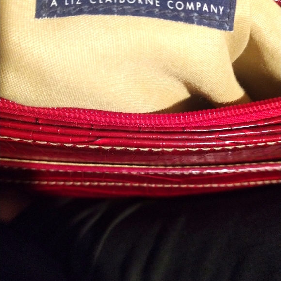 Ladies Shoulder purse - Picture 3 of 3